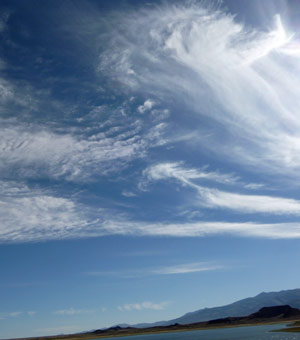 Mare's tail clouds Wildhorse Reservoir NV