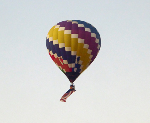 Ballon with US Flag