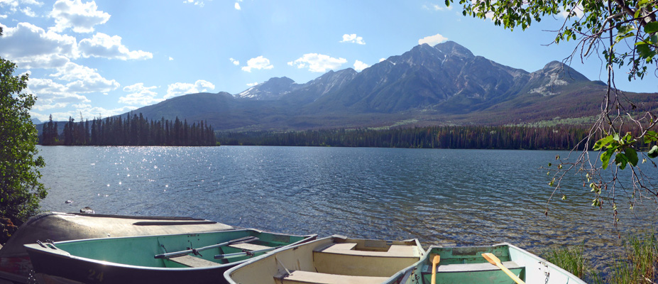 Pyramid Lake