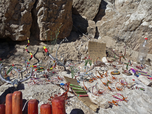 Crafts display Boquillas Canyon