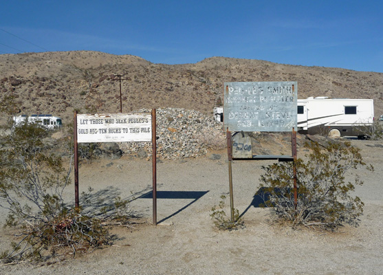 Pegleg signs Anza Borrego CA