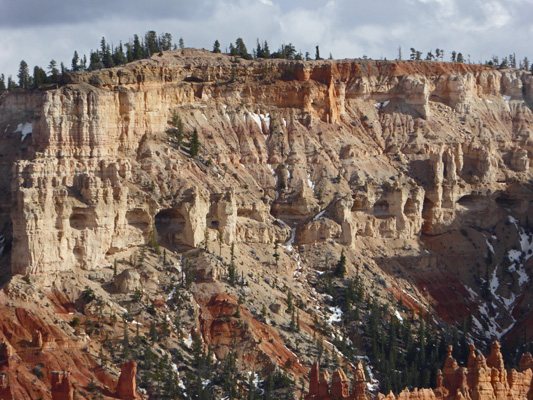 Sunset Point alcoves