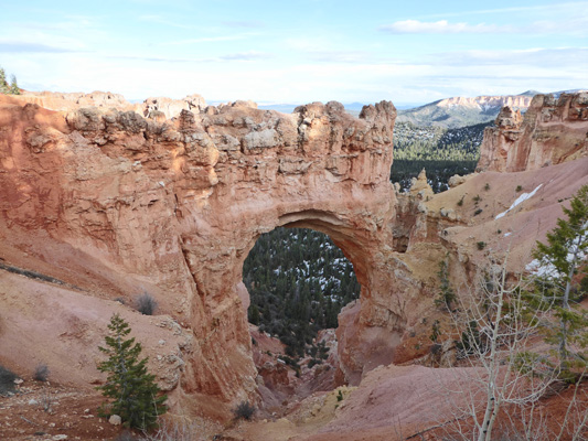 Natural Bridge Byrce Canyon NP