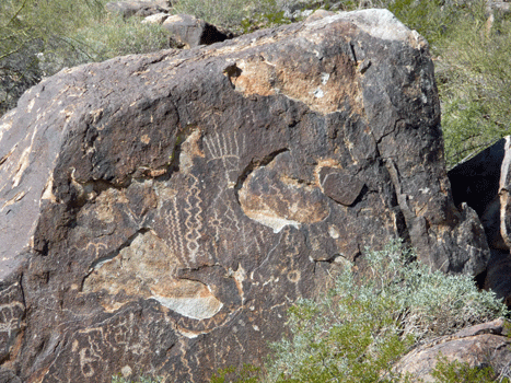 Petroglyphs White Tank Mountain Regional Park