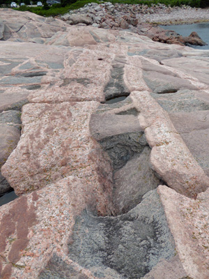 Green Cove rock intrusions