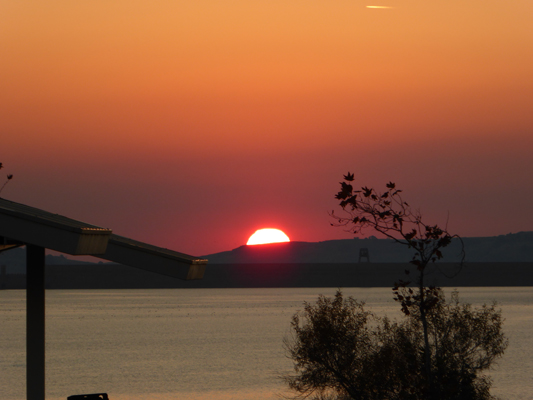 Sunset Millerton Lake