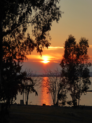 Sunset Millerton Lake