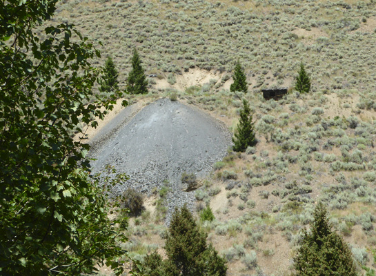Mine tailings