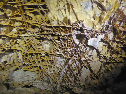 Wind Cave Boxwork