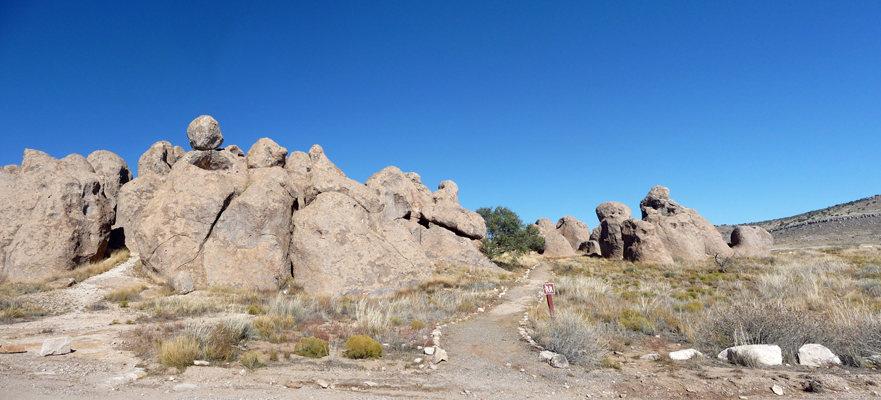 City of Rocks State Park NM trailhead