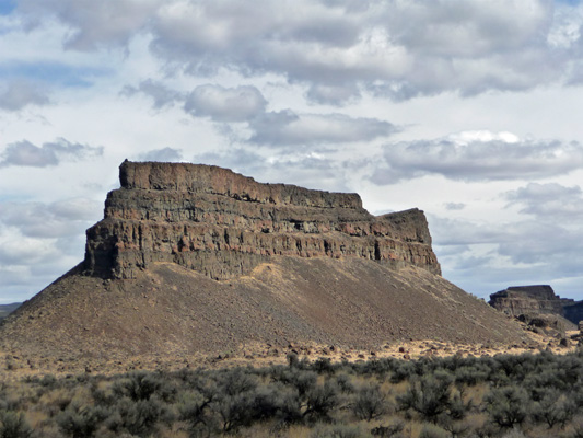 Umatilla Rock Sun Lakes State Park