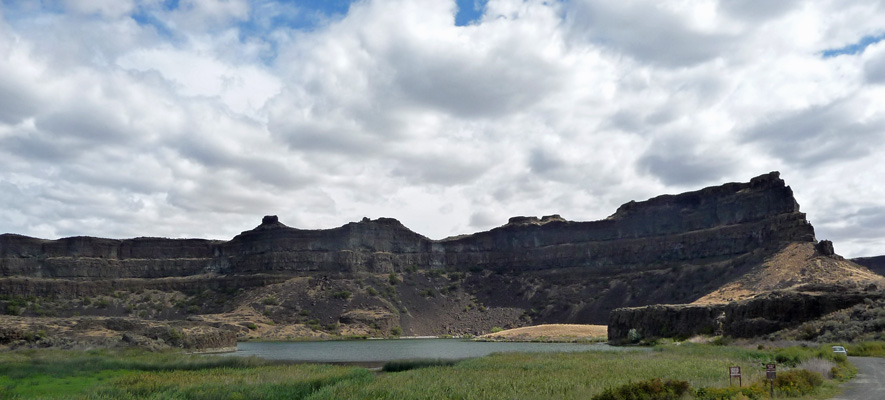 Dry Falls Lake at Sun Lakes State Park