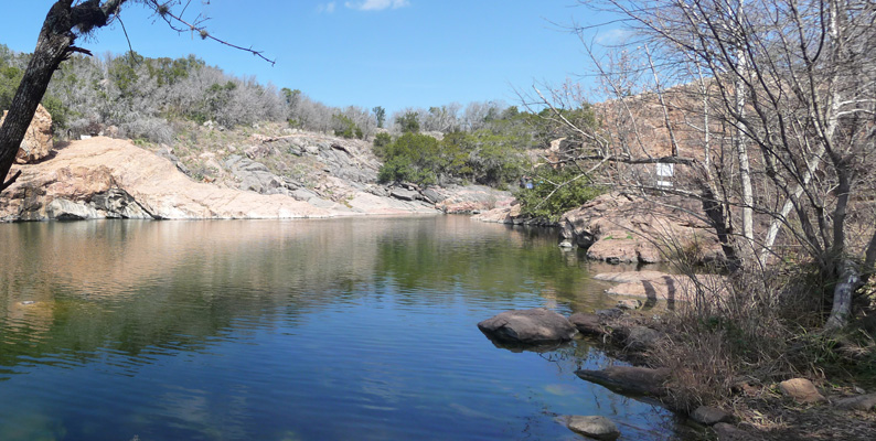 Devil's Waterhole Inks Lake SP