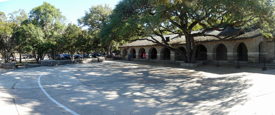 Pavilion and dance floor Garner SP