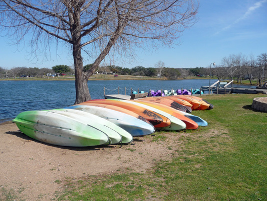 Kayaks for rent Inks Lake SP