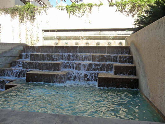 Riverwalk fountain