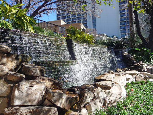 Riverwalk fountain