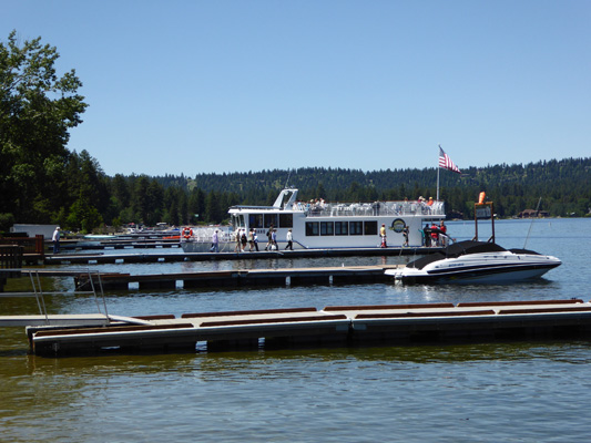 Tour boat McCall ID