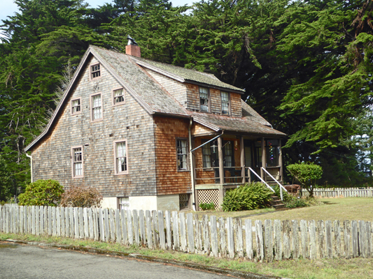 Officer In Charge House Port Orford Heads