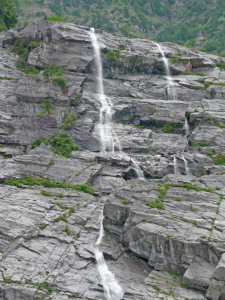 Waterfalls at Big 4 Ice Caves