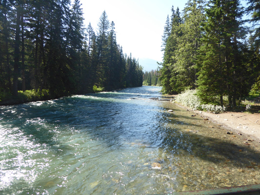 Maligne River at 6th Bridge