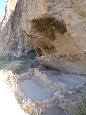 Bandelier smokie ceiling