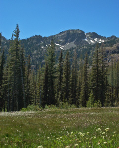 Esmeralda Peaks