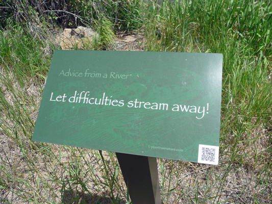 River advice sign The Strand Cascade ID