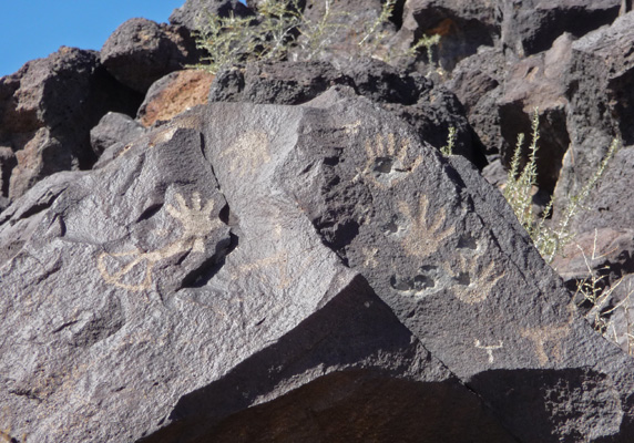 petroglyphs Piedras Marcasas Trail