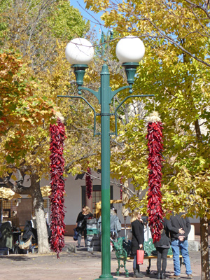 chile ristas light post