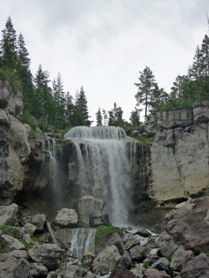 Left side of Paulina Falls