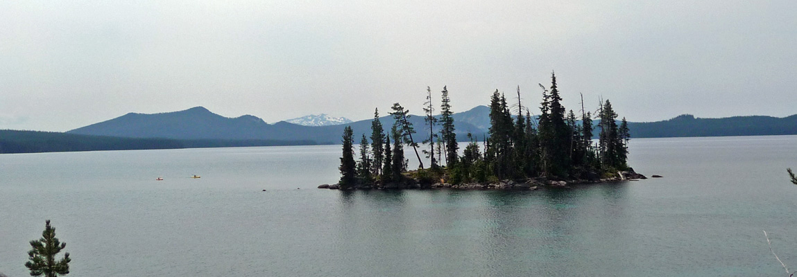 Islet near north shore of Waldo Lake OR