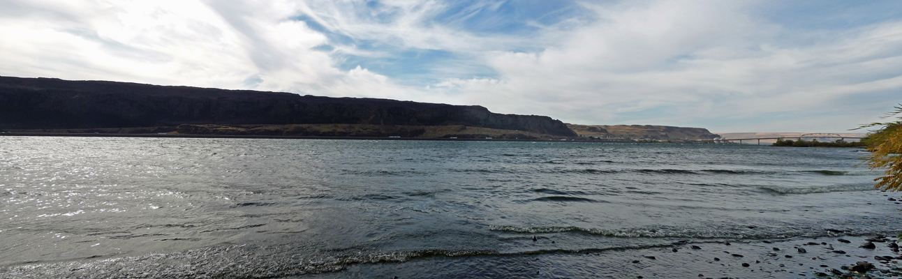 Columbia River at Peach Beach Campground WA