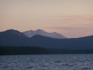 Mt Diamond at Lake Waldo at sunset