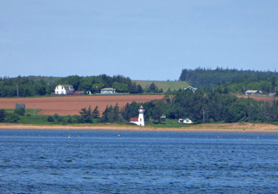 New London Bay lighthouse