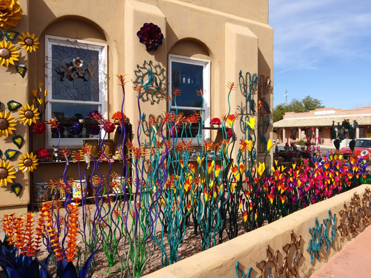 metal flower sculptures