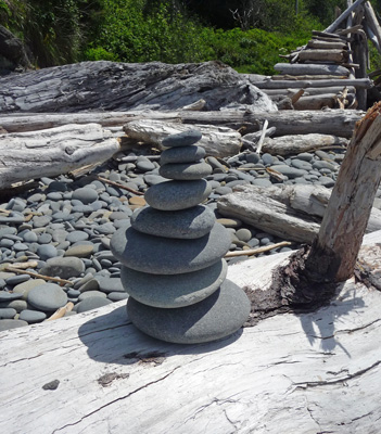 Sara's 8 rock cairn Ruby Beach