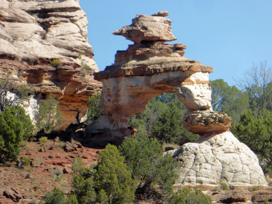 Eagle Gate Arch Johnson Canyon Kanab UT