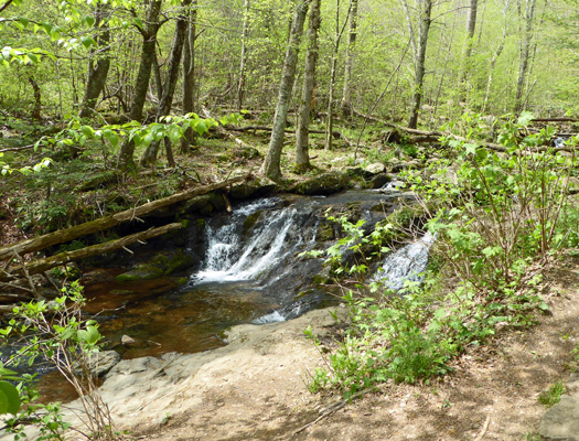 Dark Hollow Trail cascade