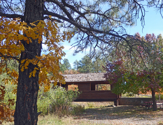 Covered bridge Woodland Lake Park