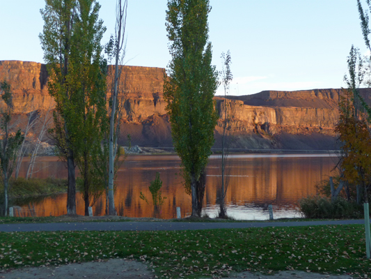 Steamboat Rock SP view south sunset