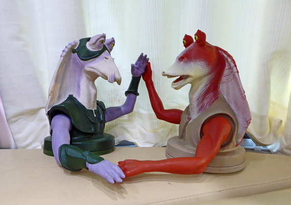 Jar Jar Binks and Sebulba