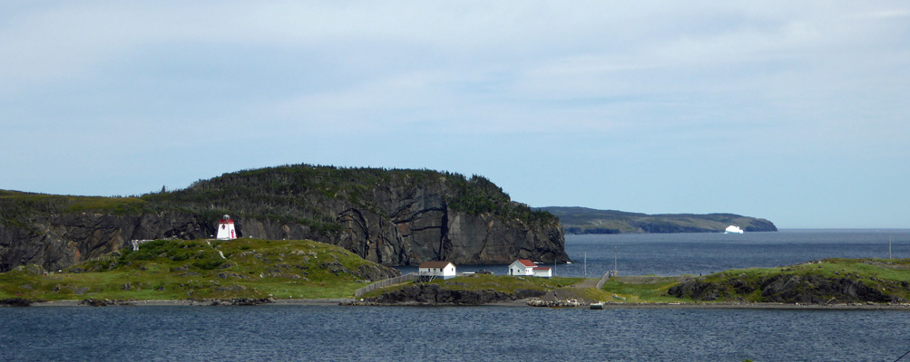 Fort Point Lighthouse and iceberg