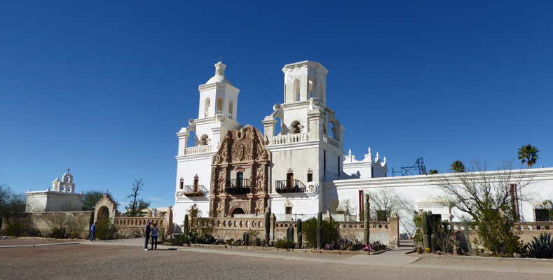  Mission San Xavier del Bac