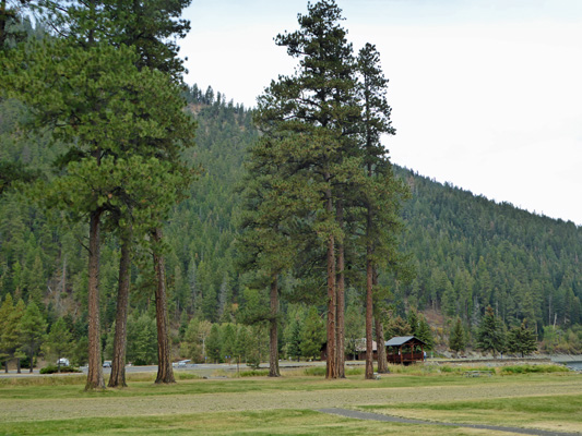 Viewing platform Wallowa Lake